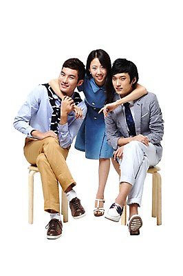 포토 JPG 스튜디오촬영 전신 모델 학생 라이프스타일 여자 남자 대학생 포즈 의자 모션 어깨동무 대학생라이프 실내 서기 미소 웃음 누끼 사람 앉기 동양인 20대 성인 라이프 앞모습 세명 캠퍼스라이프 한국인 청년만 성인만 국내포토 뷰포인트 가구 표정 인종 청년 내부 생활 파일형식