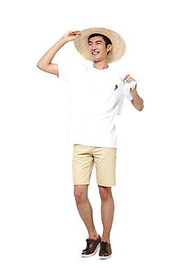 포토 JPG 스튜디오촬영 전신 모델 모자 학생 라이프스타일 남자 대학생 포즈 운동화 티셔츠 반바지 모션 대학생라이프 실내 한명 서기 미소 웃음 누끼 사람 동양인 20대 성인 라이프 앞모습 수건 손들기 캠퍼스라이프 한국인 농촌 봉사 도움 즐거움 밀짚모자 농촌봉사활동 농활 일손 남자만 남자한명만 성인남자만 청년만 청년남자만 청년남자한명만 성인한명만 성인남자한명만 성인만 국내포토 모자_잡화 1 잡화 감정 뷰포인트 신발 컨셉 셔츠 바지 표정 인종 청년 내부 생활 위생용품 시골 파일형식