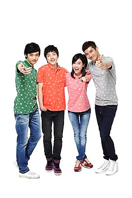 포토 JPG 스튜디오촬영 전신 모델 학생 라이프스타일 여자 남자 대학생 포즈 운동화 바지 모션 대학생라이프 함께함 실내 서기 미소 웃음 누끼 사람 동양인 손짓 여러명 20대 성인 라이프 앞모습 친구 캠퍼스라이프 다정 한국인 검지손가락 반팔티셔츠 청바지 가리킴 즐거움 열정 포니테일 청년만 성인만 국내포토 헤어스타일 감정 뷰포인트 다수 신발 컨셉 티셔츠 손가락 관계 하의 표정 인종 청년 내부 생활 파일형식