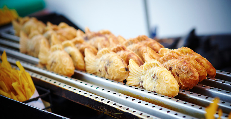 포토 JPG 음식 빵 디저트 사람없음 야외 겨울음식 겨울간식 붕어빵 잉어빵 국내포토 겨울 파일형식