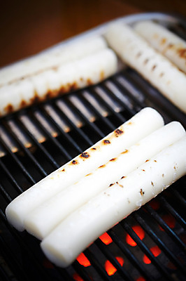 포토 JPG 음식 디저트 떡 사람없음 야외 구이 겨울음식 겨울간식 가래떡 떡구이 국내포토 겨울 파일형식