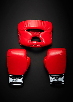 포토 JPG 스튜디오촬영 스포츠용품 스포츠 실내 사람없음 권투 글러브 권투글러브 헬멧 오브젝트 권투헬멧 국내포토 장갑 내부 격투기 보호장비 파일형식