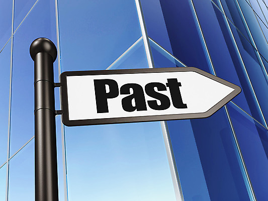 포토 JPG 해외이미지 도로 선 컨셉 비즈니스 텍스트 미래 설계 화살 거리 간판 선물 사람없음 건물 파란색 단어 사무실 3D 검은색 흰색 시간 표지판 날짜 센터 역사 변화 도심 연도 방향 심볼 사인 과거 네비게이션 일시정지 타이머 경영 그만 내일 마감 방법 충고 카운트다운 타임라인 해외202004 해외202105 해외포토 문자 건축물 길 컬러 교통시설 알림판 도시 디지털합성 파일형식