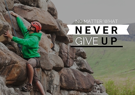 포토 JPG 해외이미지 모양 나무 아이콘 라이프스타일 배너 밧줄 자연 산 건강 사람없음 야외 초록색 운동 라벨 환경 등산 장비 탐험 도전 바위 시골 결심 장애물 모험가 집중 기어 극복 해외202105 해외포토 식물 줄 컬러 컨셉 프레임 생활 트래킹 돌_바위 생태계 파일형식