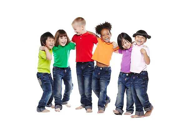 포토 JPG 스튜디오촬영 전신 서양인 외국인 백인 해외기획촬영 학생 라이프스타일 여자 2011년태국 남자 어린이라이프 초등학생 어린이 흑인 놀이 어깨동무 함께함 실내 서기 미소 웃음 누끼 사람 동양인 인종 소녀 소년 여러명 앞모습 10대 캐주얼 친구 다정 우정 즐거움 십대만 국내포토 옷 감정 뷰포인트 포즈 다수 컨셉 관계 모션 청소년 표정 내부 생활 파일형식