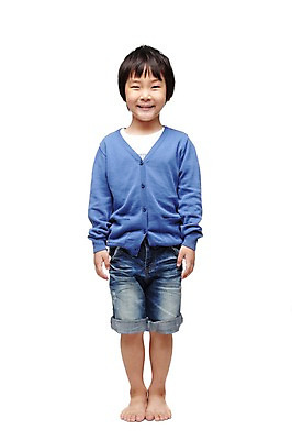 포토 JPG 스튜디오촬영 전신 외국인 해외기획촬영 학생 라이프스타일 2011년태국 남자 어린이라이프 초등학생 어린이 포즈 실내 한명 서기 미소 웃음 누끼 사람 동양인 소년 앞모습 10대 캐주얼 정자세 차렷 남자만 남자한명만 십대만 십대남자만 십대남자한명만 국내포토 1 옷 뷰포인트 모션 청소년 표정 인종 내부 생활 파일형식