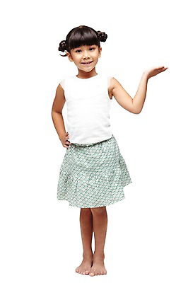 포토 JPG 스튜디오촬영 전신 서양인 외국인 해외기획촬영 학생 라이프스타일 여자 2011년태국 어린이라이프 초등학생 어린이 허리손 포즈 모션 안내 실내 한명 서기 미소 웃음 누끼 사람 손짓 소녀 앞모습 10대 캐주얼 치마 여자만 여자한명만 소녀만 국내포토 1 옷 뷰포인트 청소년 하의 표정 인종 내부 생활 어린이만 파일형식