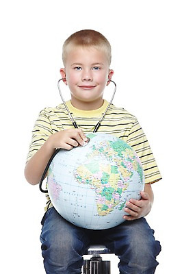 포토 JPG 스튜디오촬영 서양인 외국인 백인 해외기획촬영 학생 라이프스타일 2011년태국 교육 남자 어린이라이프 지구 초등학생 어린이 캠페인 의자 청진기 실내 한명 미소 웃음 들기 누끼 사람 앉기 소년 앞모습 10대 캐주얼 지구본 자연보호 환경 그린캠페인 진료 보호 친환경 남자만 남자한명만 십대만 십대남자만 십대남자한명만 국내포토 1 옷 뷰포인트 가구 컨셉 의학 의료기기 모션 청소년 자연 표정 인종 내부 생활 파일형식