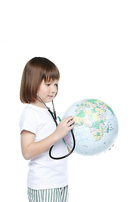 포토 JPG 스튜디오촬영 서양인 외국인 백인 해외기획촬영 학생 라이프스타일 여자 2011년태국 교육 어린이라이프 지구 초등학생 어린이 캠페인 청진기 실내 한명 서기 들기 누끼 사람 소녀 옆모습 10대 캐주얼 지구본 자연보호 환경 그린캠페인 진료 보호 친환경 여자만 여자한명만 소녀만 국내포토 1 옷 뷰포인트 컨셉 의학 의료기기 모션 청소년 자연 인종 내부 생활 어린이만 파일형식