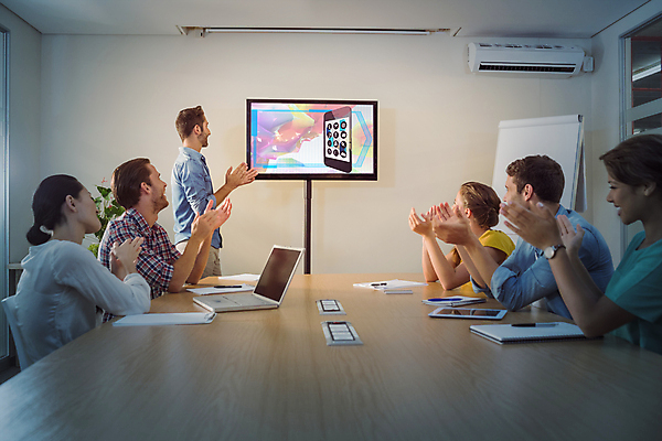 포토 JPG 해외이미지 백인 직업 디자인 여자 남자 인터넷 비즈니스 통신 응원 청소년 탁자 성공 회의 직장 함께함 앉기 동양인 20대 노트북 쇼핑 컴퓨터 태블릿 사무실 알약 공책 터치 타이핑 작업 직장인 비즈니스맨 비즈니스우먼 신용카드 발표 그룹 시원함 엉덩이 디자이너 인도인 박수 무선전화기 집중 책상 동료 직원 컨설턴트 경영자 화이트보드 전자 온라인쇼핑 전자상거래 배려 세미나 심각 용돈 체크카드 터치스크린 스타일 해외202105 해외포토 서양인 외국인 가구 컨셉 회사 관계 모션 문구용품 사람 인종 손짓 청년 신체부위 금융 전자제품 스마트기기 약 전문직 전화기 상담 리더 온라인 파일형식