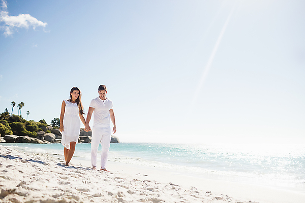 포토 JPG 해외이미지 백인 커플 여자 남자 행복 바다 포즈 관계 청소년 휴가 함께함 사랑 20대 사람없음 비키니 태블릿 햇빛 알약 섹시 유행 평화 손잡기 맑음 기쁨 흰색 비치웨어 도피 되감기 스타일 해외202105 해외포토 서양인 옷 수영복 감정 컬러 컨셉 모션 날씨 사람 청년 전자제품 스마트기기 태양 약 파일형식