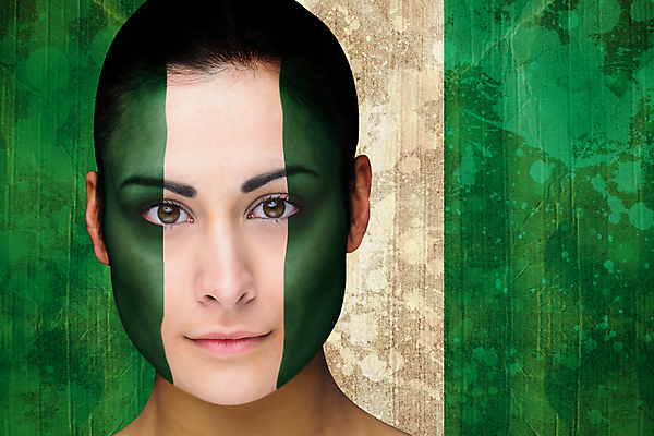 포토 JPG 해외이미지 배너 응시 여자 스포츠 청소년 갈색머리 한명 이벤트 20대 컴퓨터그래픽 컵 세계 디지털 축구 깃발 얼룩 부채 국기 신분 2014년 애국심 그런지 나이지리아 페이스페인팅 혼혈 효과 해외202105 해외포토 1 헤어스타일 식기 시선 사람 청년 그래픽 구기 연도 다문화 파일형식 서아프리카