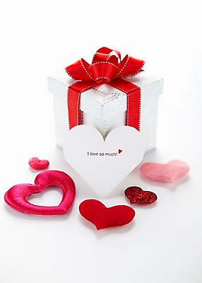 포토 JPG 스튜디오촬영 모양 기념일 선물 이벤트 사람없음 장식 선물상자 하트 오브젝트 국내포토 카드프레임 프레임 실내 상자 파일형식