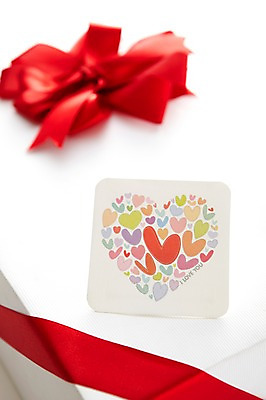 포토 JPG 스튜디오촬영 기념일 리본 무늬 포장 선물 이벤트 사람없음 선물상자 하트 국내포토 카드프레임 모양 프레임 실내 상자 파일형식