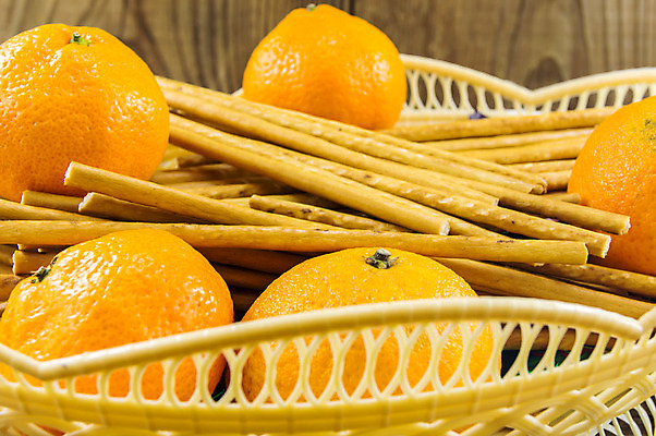 포토 JPG 해외이미지 전통 식기 음식 빵 백그라운드 유리 탁자 사람없음 빛 갈색 노란색 크래커 식당 이탈리아 빵집 껍질 흰색 신선 막대기 그룹 황금 맛 다발 굽기 즐거움 오브젝트 속도 칼로리 공유 점심식사 그리시니 부스러기 직진 탄수화물 브레첼 맛있는 해외202004 해외202105 해외포토 감정 유럽 컬러 가구 컨셉 재질 디저트 쿠키 상점 식사 구이 파일형식