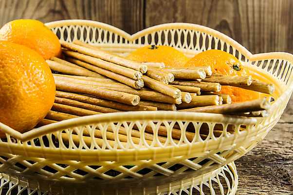 포토 JPG 해외이미지 전통 식기 음식 빵 백그라운드 유리 탁자 사람없음 빛 갈색 노란색 크래커 식당 이탈리아 빵집 껍질 흰색 신선 막대기 그룹 황금 맛 다발 굽기 즐거움 오브젝트 속도 칼로리 공유 점심식사 그리시니 부스러기 직진 탄수화물 브레첼 맛있는 해외202004 해외202105 해외포토 감정 유럽 컬러 가구 컨셉 재질 디저트 쿠키 상점 식사 구이 파일형식