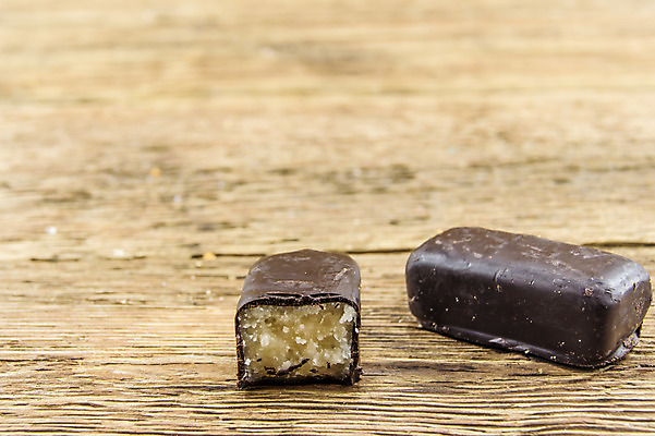 포토 JPG 해외이미지 음식 조각 백그라운드 재료 디저트 건강 사탕 선물 사람없음 갈색 과자 초콜릿 어둠 그룹 달콤 맛 크림 토핑 칼로리 모음 코코아 찌그러짐 깨짐 바닐라 수유 식욕 해로움 프랄린 억울 개조 맛있는 해외202004 해외202105 해외포토 감정 음료 컬러 컨셉 한글 파일형식