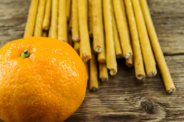 포토 JPG 해외이미지 전통 식기 음식 빵 백그라운드 유리 탁자 사람없음 빛 갈색 노란색 크래커 식당 이탈리아 빵집 껍질 흰색 신선 막대기 그룹 황금 맛 다발 굽기 즐거움 오브젝트 속도 칼로리 공유 점심식사 그리시니 부스러기 직진 탄수화물 브레첼 맛있는 해외202004 해외202105 해외포토 감정 유럽 컬러 가구 컨셉 재질 디저트 쿠키 상점 식사 구이 파일형식