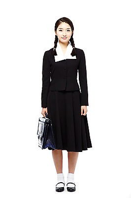 포토 JPG 스튜디오촬영 전신 학생 라이프스타일 여학생 여자 교복 포즈 가방 청소년 양갈래머리 여고생 고등학생 책가방 땋은머리 실내 한명 서기 미소 웃음 들기 누끼 사람 동양인 앞모습 10대 청춘 스쿨라이프 한국인 추억 복고 등교 하교 학창시절 정자세 여자만 여자한명만 십대만 십대여자만 십대여자한명만 국내포토 1 헤어스타일 잡화 옷 뷰포인트 컨셉 학교 모션 표정 인종 내부 생활 등하교 파일형식