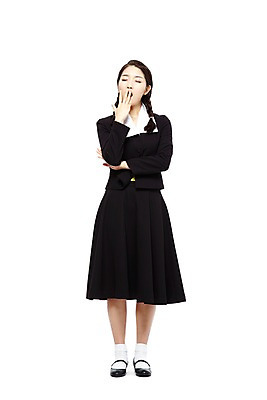 포토 JPG 스튜디오촬영 전신 학생 라이프스타일 여학생 여자 교복 포즈 모션 청소년 양갈래머리 여고생 고등학생 땋은머리 실내 한명 서기 누끼 사람 동양인 손짓 앞모습 10대 청춘 스쿨라이프 눈감음 한국인 추억 졸음 복고 학창시절 하품 여자만 여자한명만 십대만 십대여자만 십대여자한명만 국내포토 1 헤어스타일 옷 감정 뷰포인트 컨셉 학교 인종 내부 생활 생리현상 파일형식
