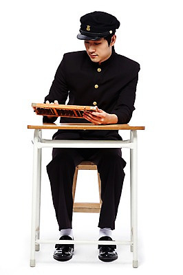 포토 JPG 스튜디오촬영 전신 모자 학생 라이프스타일 교육 남자 교복 남학생 의자 청소년 고등학생 수업 실내 한명 누끼 사람 앉기 동양인 앞모습 10대 청춘 스쿨라이프 한국인 주판 수학 계산 추억 책상 복고 학창시절 수학교육 산수시간 주산 남자만 남자한명만 십대만 십대남자만 십대남자한명만 국내포토 1 잡화 옷 뷰포인트 가구 컨셉 교과목 학교 모션 인종 내부 생활 계산기 파일형식