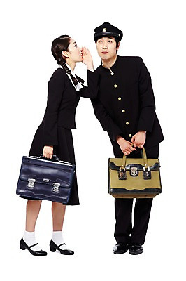 포토 JPG 스튜디오촬영 전신 모자 학생 라이프스타일 여학생 여자 남자 교복 남학생 가방 모션 청소년 양갈래머리 여고생 고등학생 책가방 땋은머리 실내 서기 들기 누끼 사람 동양인 두명 앞모습 옆모습 10대 친구 청춘 스쿨라이프 우정 한국인 추억 귓속말 복고 등교 하교 학창시절 이성교제 십대만 국내포토 헤어스타일 잡화 옷 뷰포인트 컨셉 학교 관계 인종 내부 생활 등하교 파일형식