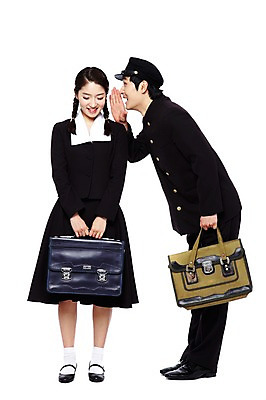 포토 JPG 스튜디오촬영 전신 모자 학생 라이프스타일 여학생 여자 남자 교복 남학생 가방 모션 청소년 양갈래머리 여고생 고등학생 책가방 땋은머리 실내 서기 미소 웃음 들기 누끼 사람 동양인 두명 앞모습 옆모습 10대 친구 청춘 스쿨라이프 우정 한국인 추억 귓속말 수줍음 복고 등교 하교 학창시절 이성교제 십대만 국내포토 헤어스타일 잡화 옷 감정 뷰포인트 컨셉 학교 관계 표정 인종 내부 생활 등하교 파일형식