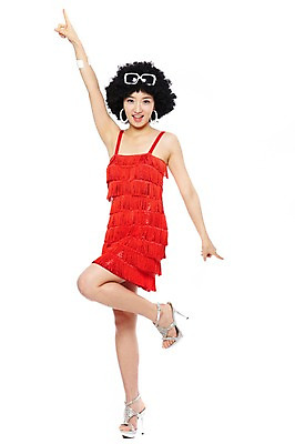 포토 JPG 스튜디오촬영 전신 라이프스타일 옷 원피스 여자 패션 포즈 팔찌 모션 실내 한명 서기 미소 웃음 누끼 사람 동양인 손짓 20대 성인 앞모습 청춘 치마 선글라스 민소매 귀걸이 댄서 한국인 가리킴 춤 파마 추억 하이힐 가발 복고 디스코 열정 복고댄스 무대의상 여자만 여자한명만 성인여자만 청년만 청년여자만 성인한명만 청년여자한명만 성인여자한명만 성인만 국내포토 직업 1 헤어스타일 감정 안경 음악 구두 뷰포인트 컨셉 상의 장신구 하의 문화예술 표정 인종 청년 내부 생활 여성화 파일형식