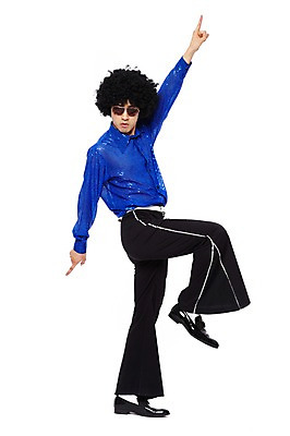 포토 JPG 스튜디오촬영 전신 라이프스타일 옷 패션 남자 포즈 모션 실내 한명 서기 누끼 사람 동양인 손짓 20대 성인 옆모습 청춘 선글라스 손들기 댄서 한국인 가리킴 춤 파마 추억 가발 복고 디스코 열정 복고댄스 무대의상 나팔바지 다리들기 남자만 남자한명만 성인남자만 청년만 청년남자만 청년남자한명만 성인한명만 성인남자한명만 성인만 국내포토 직업 1 헤어스타일 감정 안경 음악 뷰포인트 컨셉 바지 문화예술 인종 청년 내부 생활 파일형식