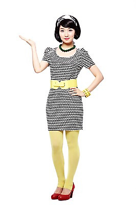 포토 JPG 스튜디오촬영 전신 라이프스타일 옷 원피스 여자 패션 허리손 포즈 팔찌 모션 안내 실내 한명 서기 미소 웃음 누끼 사람 동양인 손짓 20대 성인 앞모습 청춘 치마 유행 한국인 벨트 머리띠 단발머리 추억 하이힐 복고 레깅스 여자만 여자한명만 성인여자만 청년만 청년여자만 성인한명만 청년여자한명만 성인여자한명만 성인만 국내포토 1 헤어스타일 잡화 구두 뷰포인트 컨셉 장신구 하의 표정 인종 청년 내부 생활 여성화 파일형식