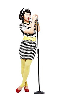 포토 JPG 스튜디오촬영 전신 라이프스타일 옷 원피스 여자 패션 음악 음향기기 포즈 목걸이 노래 팔찌 모션 실내 한명 서기 누끼 사람 동양인 20대 성인 앞모습 청춘 치마 유행 한국인 가수 벨트 춤 머리띠 단발머리 추억 하이힐 스탠드마이크 마이크 복고 디스코 복고댄스 레깅스 여자만 여자한명만 성인여자만 청년만 청년여자만 성인한명만 청년여자한명만 성인여자한명만 성인만 국내포토 1 헤어스타일 잡화 구두 뷰포인트 컨셉 장신구 하의 문화예술 인종 청년 내부 생활 전자제품 음악가 여성화 파일형식