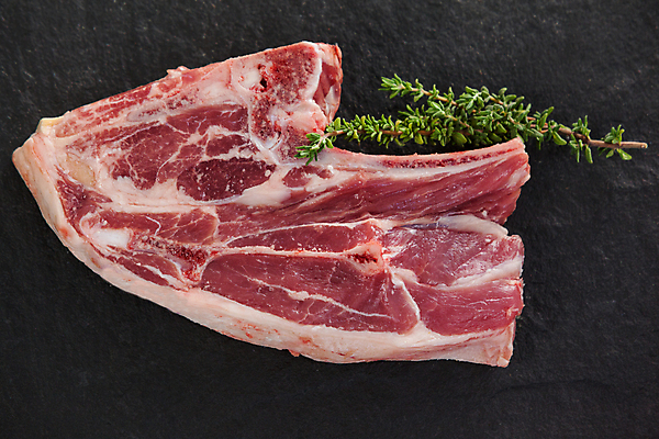 포토 JPG 해외이미지 접시 재료 부분 쟁반 육류 요리 사람없음 목재 초록색 검은색 소고기 신선 양념 맛 자르기 레몬 허브 준비 유기농 날것 레시피 목판 생식 해외202105 해외포토 나무 식물 식기 웰빙 컬러 컨셉 과일 식재료 모션 파일형식