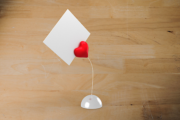 포토 JPG 해외이미지 발렌타인데이 사랑 사람없음 목재 컴퓨터그래픽 디지털 손상 회색 낭만 하트 널 창백 평야 카피스페이스 해외202105 해외포토 모양 나무 감정 컬러 컨셉 재료 데이이벤트 자연 그래픽 공백 파일형식