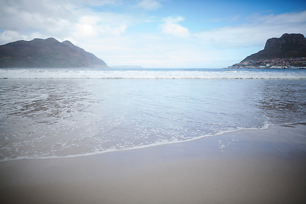 포토 JPG 해외이미지 구름 직업 라이프스타일 행복 모래 파도 바다 여행 지도 겨울 맨발 자연 하늘 휴가 휴식 함께함 사랑 미소 사람없음 달리기 태양 여행객 믿음 맑음 침묵 고요 낭만 자유 서핑 결합 은퇴 준비 겨울옷 선배 정확 해외202105 해외포토 자연요소 옷 계절 감정 컨셉 모션 발 날씨 표정 사람 생활 소리 수상스포츠 생태계 파일형식