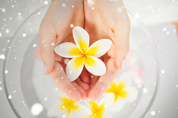 포토 JPG 해외이미지 라이프스타일 꽃잎 꽃 선 겨울 꽃무늬 날씨 휴식 건강 관리 사람없음 컴퓨터그래픽 치료 물 장미 노란색 평화 디지털 얼음 스파 추위 신선 잡기 사발 고급 떨어짐 소중 피부 복지 순수 피부관리 아로마테라피 눈보라 내추럴 돌봄 바디케어 해외202105 해외포토 자연요소 식물 계절 컬러 컨셉 무늬 의학 모션 눈_날씨 생활 신체부위 그래픽 뷰티 사기그릇 사회이슈 테라피 파일형식