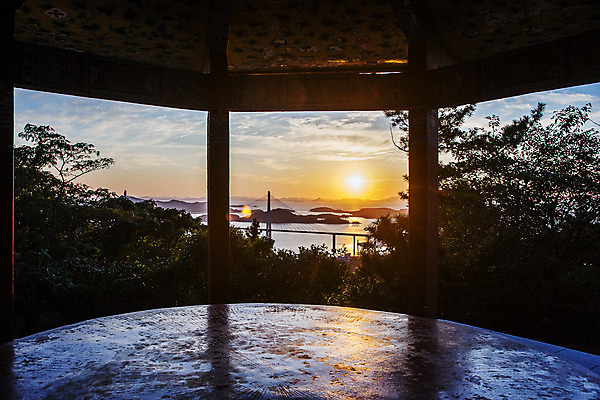 포토 JPG 주간 바다 하늘 나뭇잎 실내 풍경 사람없음 일몰 전라남도 정자 목포 국내포토 자연요소 건축물 잎 내부 노을 전라도 파일형식