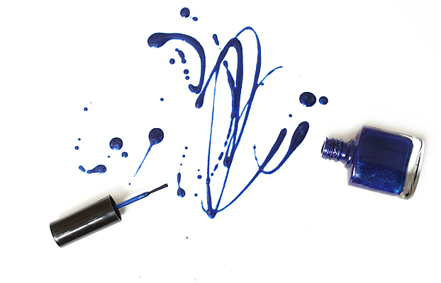 포토 JPG 해외이미지 무료이미지 손 백그라운드 유리 사람없음 파란색 빛 컬러풀 유행 상점 페인트 화장품 흐름 흰색 붓 못 화려 액체 클래식 떨어짐 상품 컨테이너 손톱관리 손톱 오브젝트 매니큐어 만들기 광택 애국심 고립 돌봄 스타일 해외202105 해외포토 산업 컬러 컨셉 모션 재질 신체부위 뷰티 공구 네일아트 파일형식 무료콘텐츠