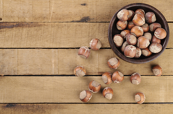 포토 JPG 해외이미지 무료이미지 음식 다이어트 재료 자연 탁자 건강 사람없음 목재 갈색 견과류 껍질 시골 그룹 사발 맛 유기농 질감 날것 내추럴 단백질 채식주의자 헤이즐넛 개암 카피스페이스 비건 해외202105 해외포토 나무 웰빙 열매 컬러 가구 컨셉 공백 사기그릇 생태계 채식 영양소 파일형식