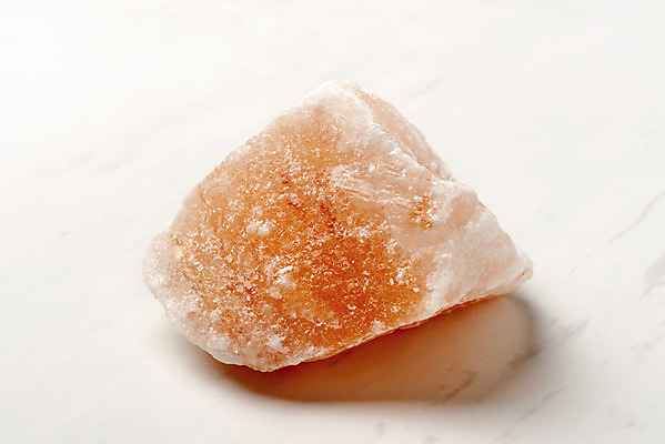 포토 JPG 스튜디오촬영 실내 근접촬영 사람없음 양념 조미료 흰배경 소금 덩어리 핑크솔트 국내포토 뷰포인트 백그라운드 내부 흰색 향미료 파일형식