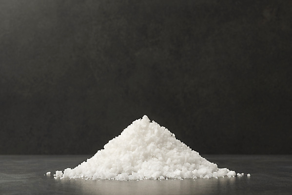 포토 JPG 스튜디오촬영 검은배경 실내 사람없음 쌓기 양념 조미료 천일염 국내포토 백그라운드 모션 내부 검은색 소금 향미료 파일형식