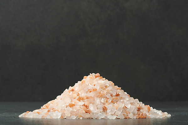 포토 JPG 스튜디오촬영 검은배경 실내 사람없음 쌓기 양념 조미료 소금 핑크솔트 국내포토 백그라운드 모션 내부 검은색 향미료 파일형식