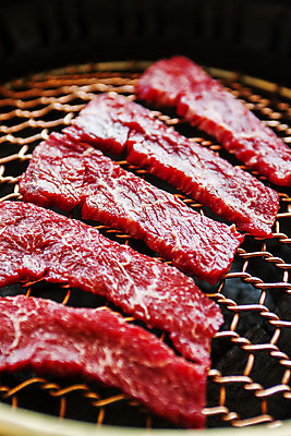 포토 JPG 실내 생고기 근접촬영 사람없음 소고기 경주 경상북도 굽기 불판 한우 국내포토 뷰포인트 육류 내부 경상도 구이 파일형식