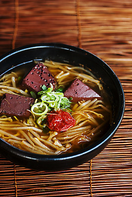 포토 JPG 실내 사람없음 경상북도 뚝배기 국밥 나무발 선지 선지해장국 영주 국내포토 한식 내부 경상도 해장국 파일형식