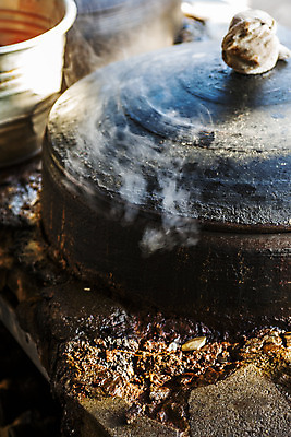 포토 JPG 전통 실내 사람없음 아웃포커스 연기 가마솥 경상북도 끓이기 영주 국내포토 모션 촬영기법 내부 솥 경상도 파일형식