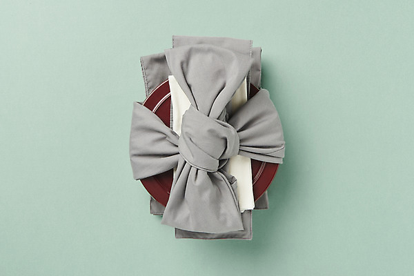 포토 JPG 스튜디오촬영 전통 그릇 불교 실내 사람없음 하이앵글 부처님오신날 천 불교용품 오브젝트 플랫레이 발우공양 민트색배경 국내포토 식기 기념일 종교 뷰포인트 백그라운드 종교용품 내부 식사 직물 플랫 민트색 파일형식