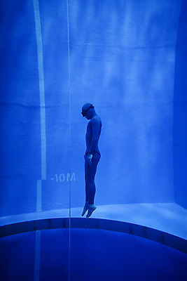 포토 JPG 전신 남자 수영장 한명 성인 옆모습 30대 수중 수영 한국인 잠수부 연습 잠수 성인남자한명만 수중사진 프리다이빙 국내포토 1 뷰포인트 사람 동양인 장년 수상스포츠 전문직 남자한명만 성인남자만 파일형식