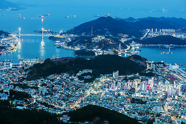 포토 JPG 바다 산 사람없음 야외 도시풍경 야간 전라남도 여수 국내여행 전경 국내포토 자연요소 여행 풍경 도시 전라도 파일형식 탑뷰