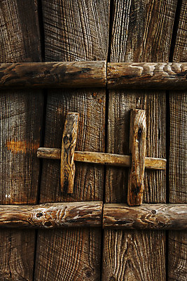 포토 JPG 한옥 풍경 근접촬영 사람없음 야외 목재 나뭇결 경주 경상북도 대문 국내포토 나무 한국전통 뷰포인트 고건축 재료 문 경상도 파일형식