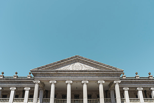 포토 JPG 주간 로우앵글 하늘 서울 사람없음 야외 관광지 봄풍경 문화재 석조전 국내포토 자연요소 뷰포인트 여행 한국 풍경 봄 덕수궁 파일형식