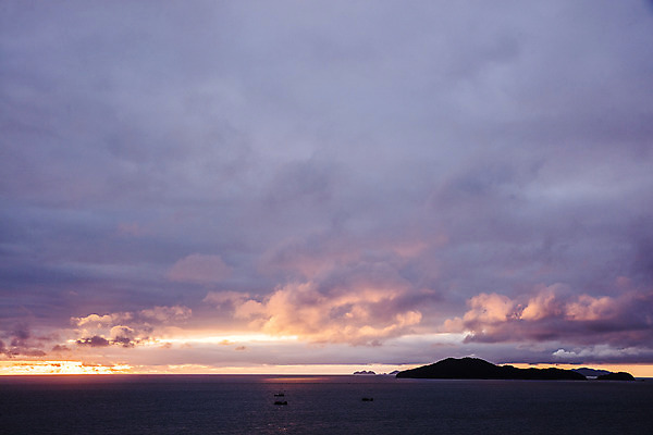 포토 JPG 주간 구름 바다 섬 하늘 풍경 사람없음 야외 일몰 전라남도 영광군 국내포토 자연요소 노을 전라도 파일형식